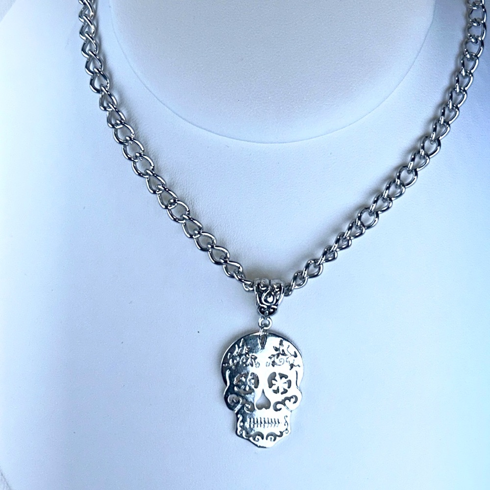 Halloween Day of Dead Biker Goth Festival Pirate Sugar Skull Unisex Necklace